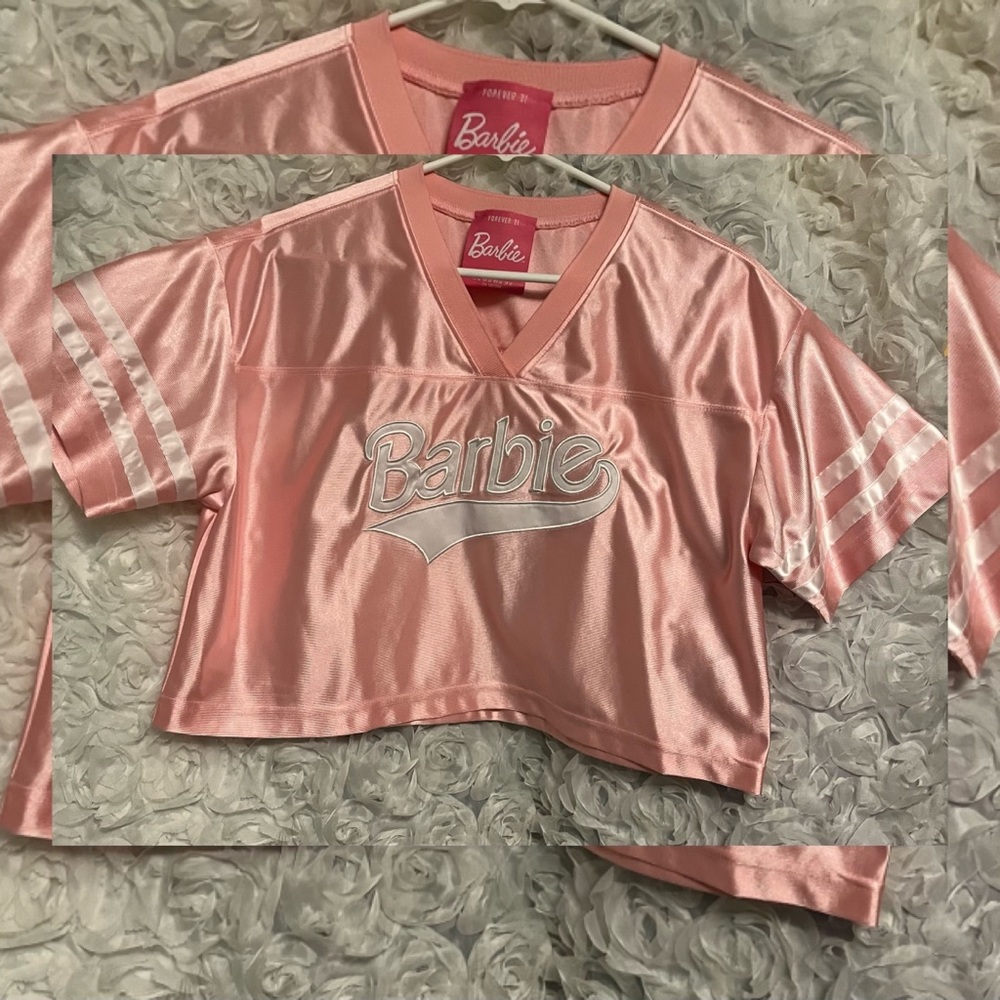 👚FOREVER 21 Barbie Cropped Jersey Top!